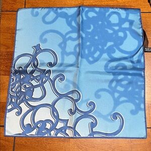 NWT Longchamp Paris Blue on Blue Pattern 16.5” Square Made in Italy